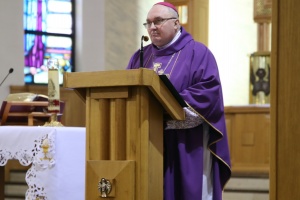 biskup janusz mastalski